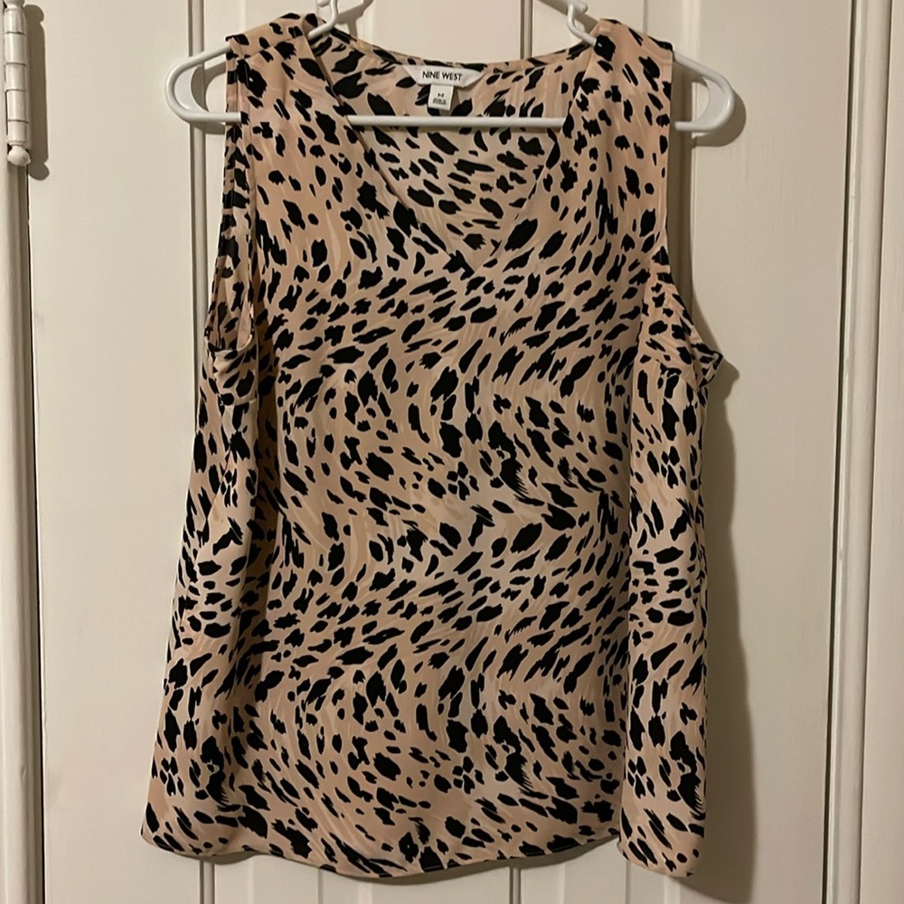 Nine West chiffon tank